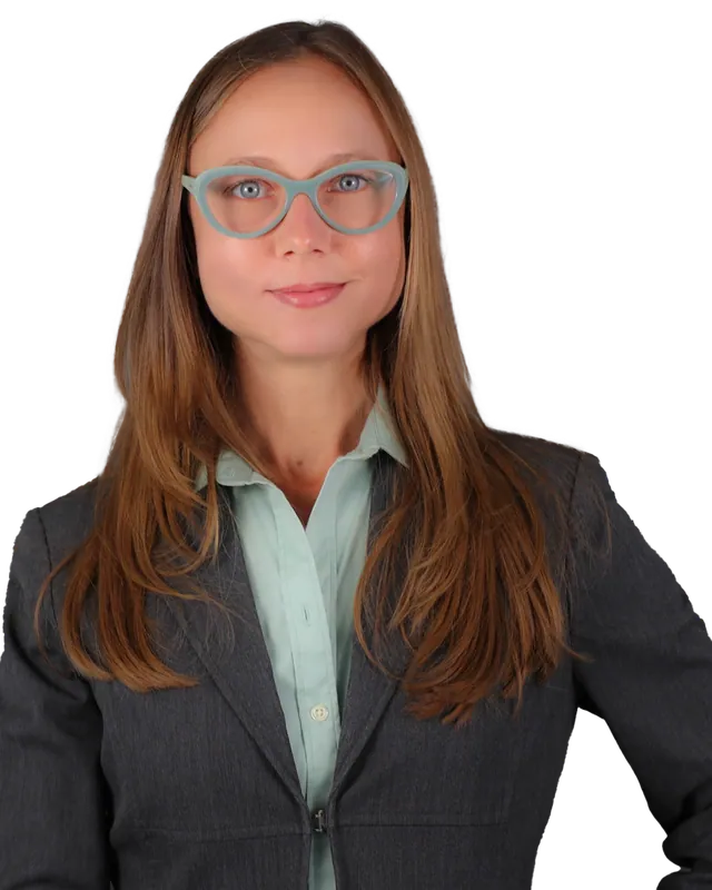 Portrait of Lauren Marie Mesa, Land Acquisitioner at BayfordBridge